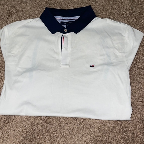 Men’s Tommy Hilfiger 3 button polo shirt - Picture 1 of 4